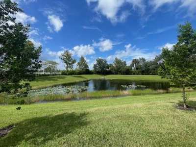 Home For Sale in Vero Beach, Florida