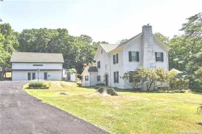 Home For Sale in Warwick, New York