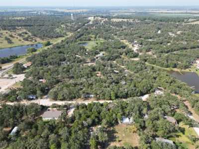 Home For Sale in Smithville, Texas