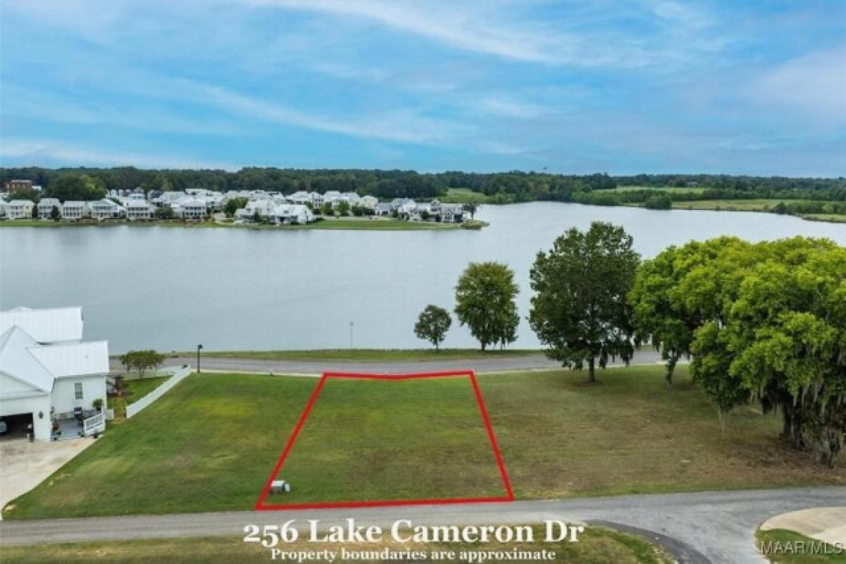 Picture of Residential Land For Sale in Pike Road, Alabama, United States