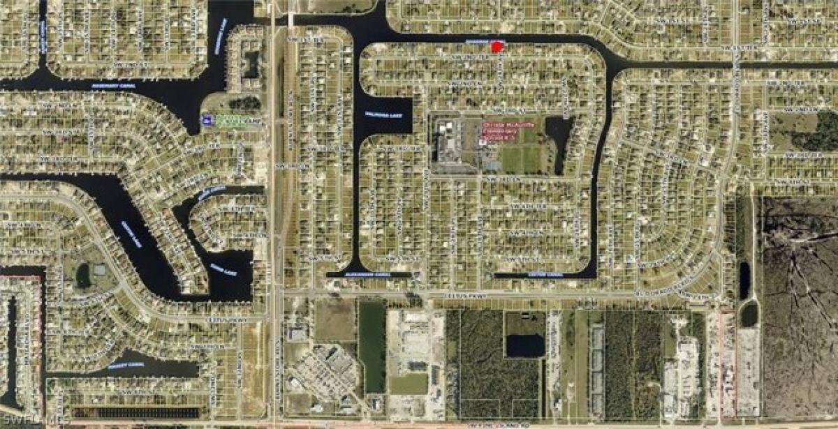 Picture of Residential Land For Sale in Cape Coral, Florida, United States