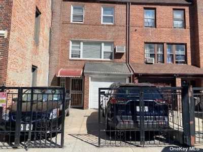 Home For Sale in East Elmhurst, New York