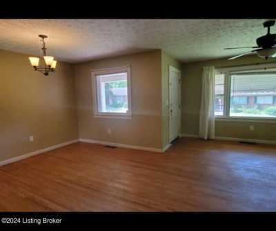 Home For Sale in Campbellsville, Kentucky