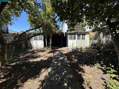 Home For Sale in Oakland, California