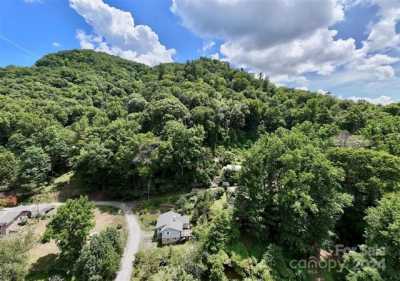 Residential Land For Sale in Hendersonville, North Carolina