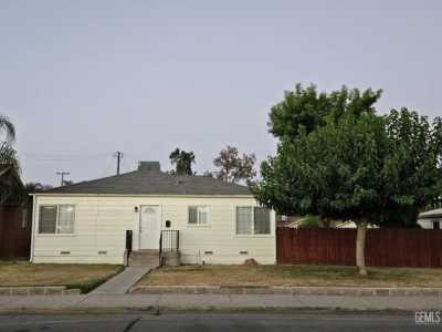 Home For Sale in Wasco, California