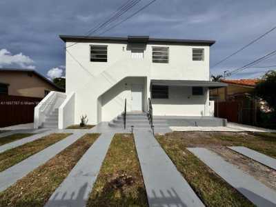 Home For Rent in Miami, Florida