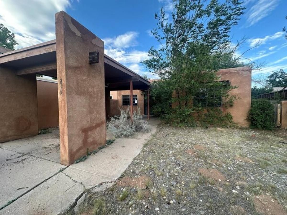 Picture of Home For Sale in Santa Fe, New Mexico, United States