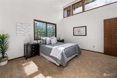 Home For Sale in Kent, Washington