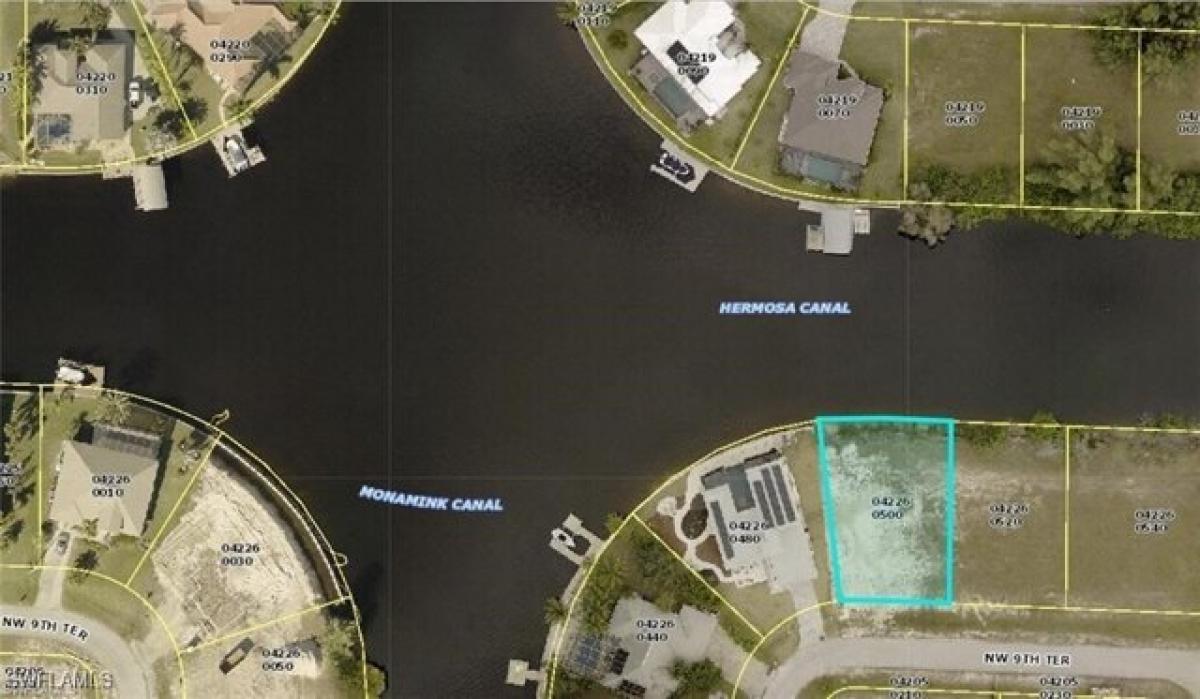 Picture of Residential Land For Sale in Cape Coral, Florida, United States