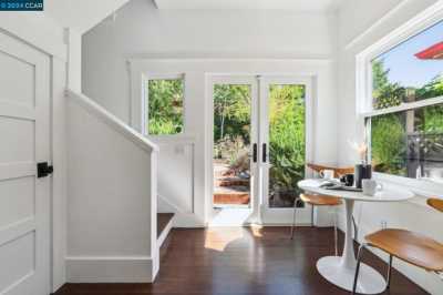 Home For Sale in Oakland, California