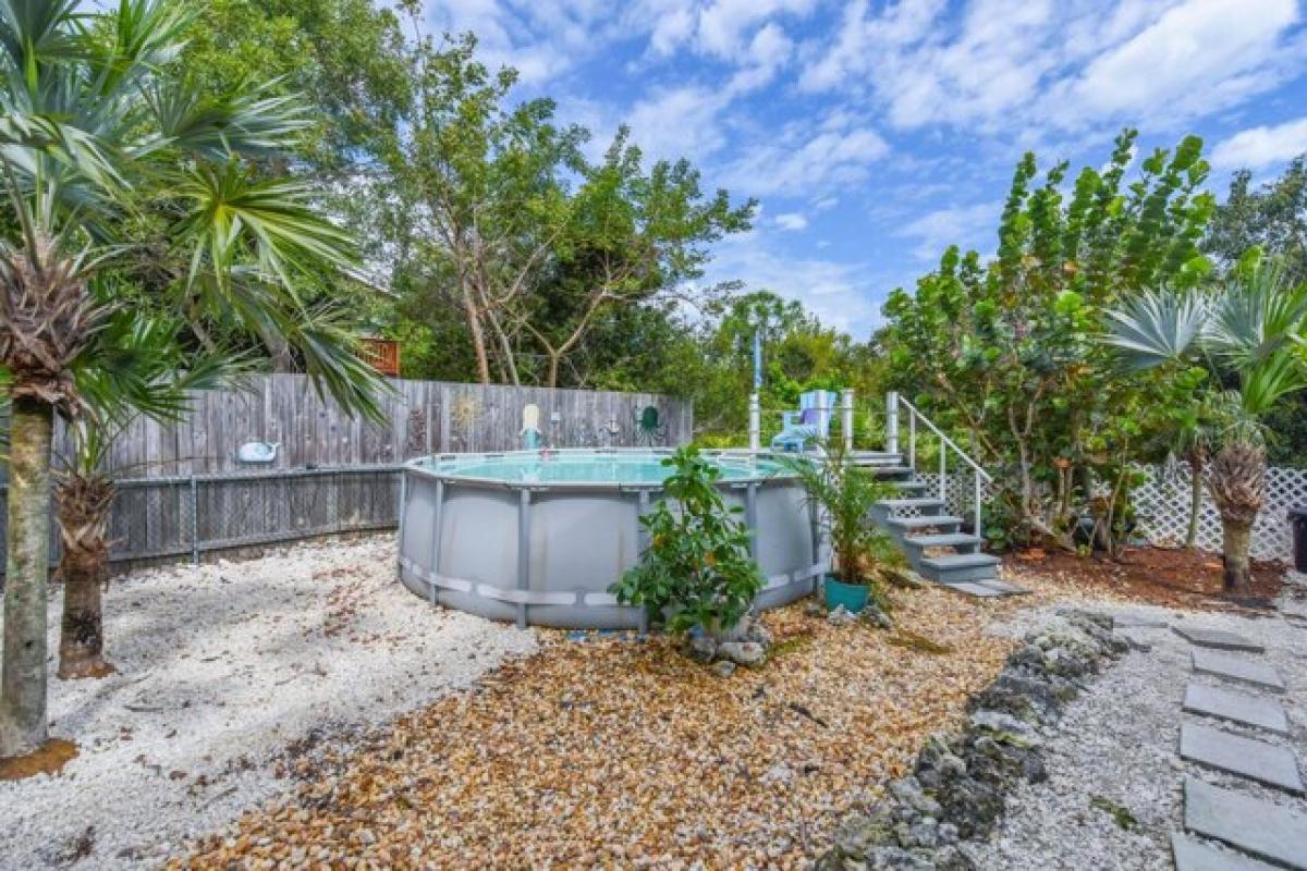 Picture of Home For Sale in Big Pine Key, Florida, United States