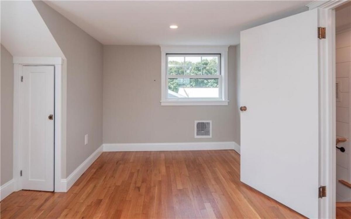 Picture of Home For Rent in Portsmouth, Rhode Island, United States