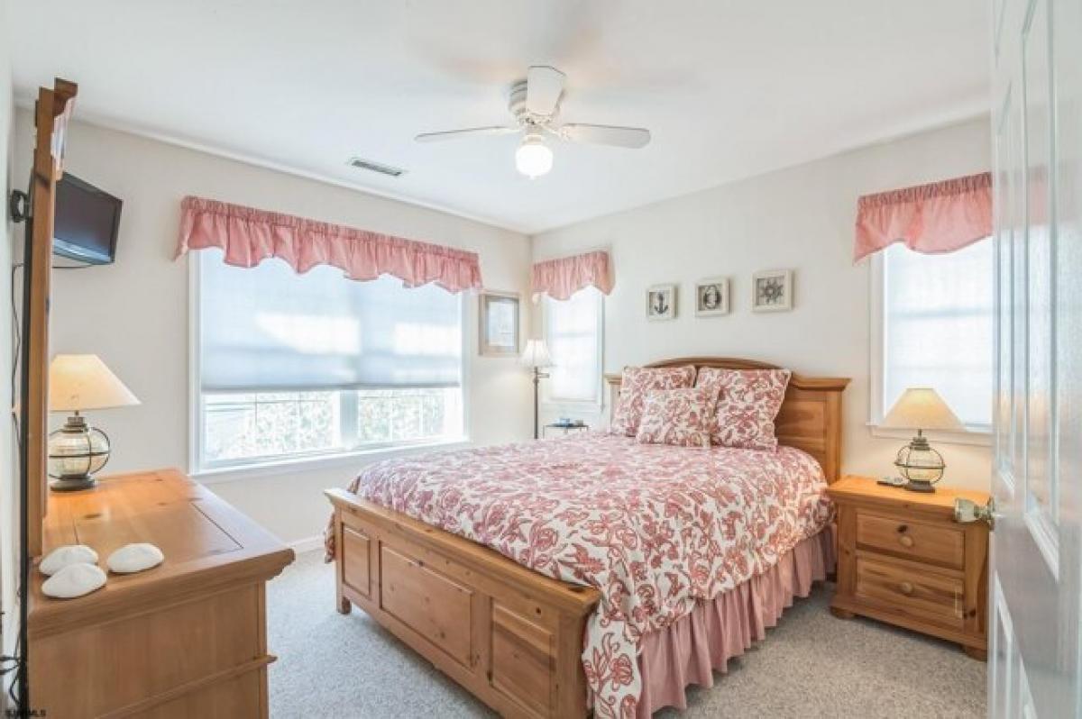 Picture of Home For Sale in Ocean City, New Jersey, United States