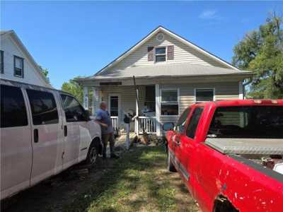 Home For Sale in Ottawa, Kansas