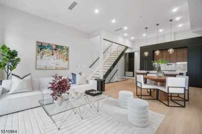 Home For Sale in Jersey City, New Jersey