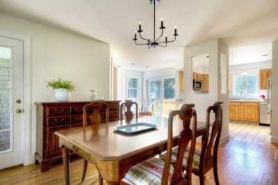 Home For Sale in Portsmouth, Rhode Island