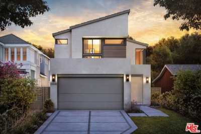 Home For Sale in Los Angeles, California