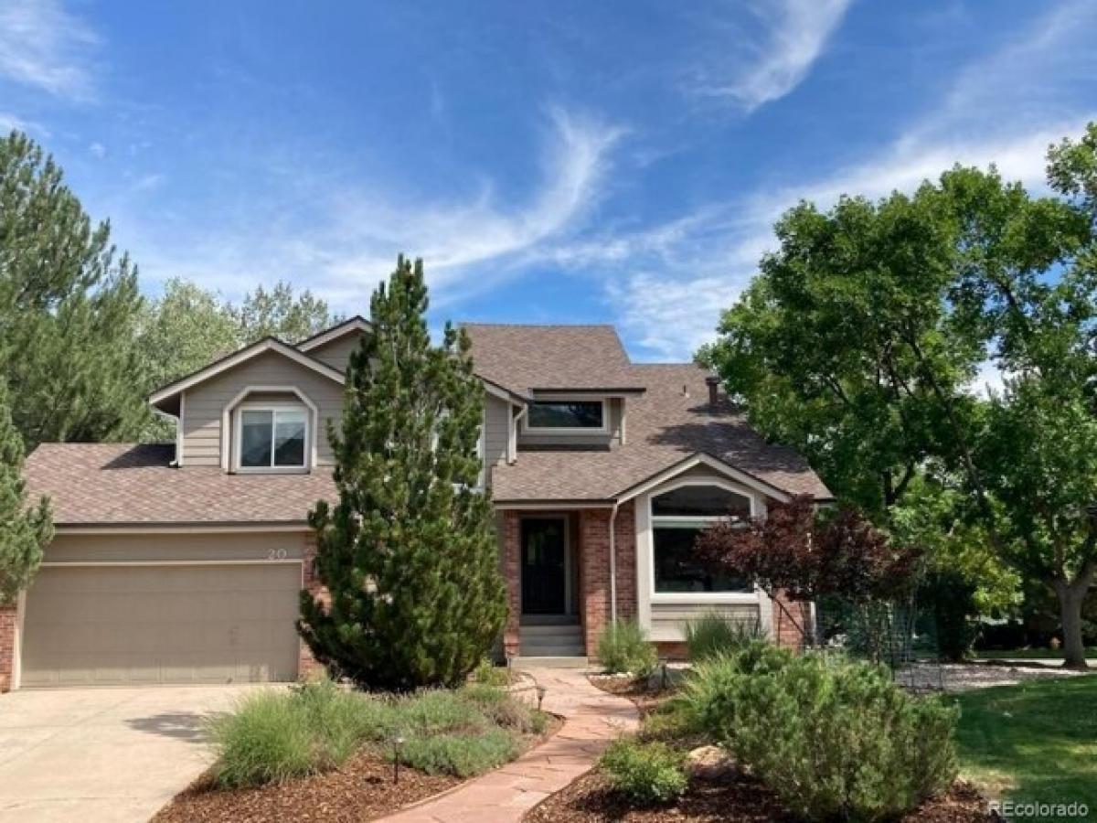 Picture of Home For Sale in Littleton, Colorado, United States