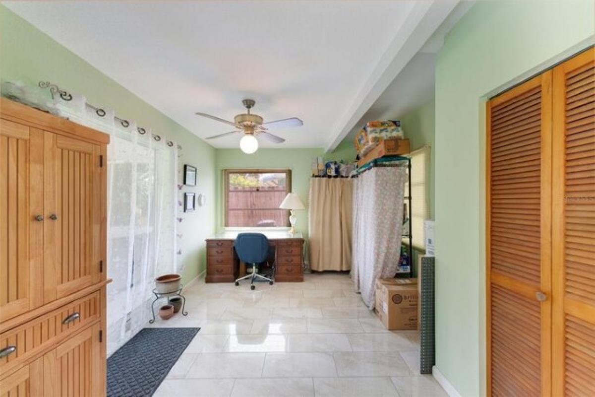 Picture of Home For Sale in Sarasota, Florida, United States