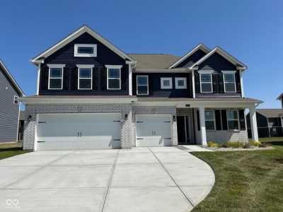 Home For Sale in Whiteland, Indiana