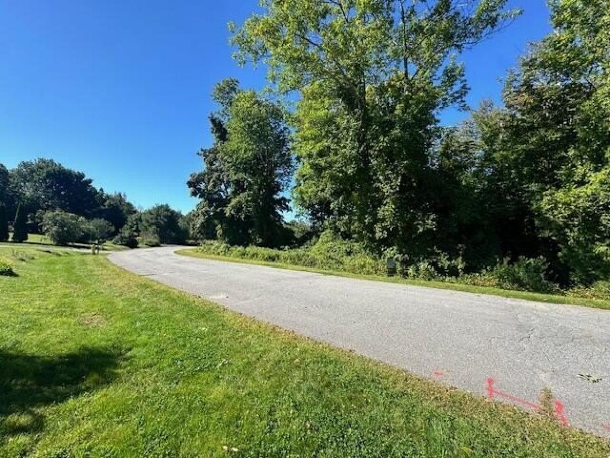 Picture of Residential Land For Sale in Camden, Maine, United States