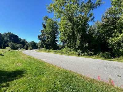 Residential Land For Sale in Camden, Maine