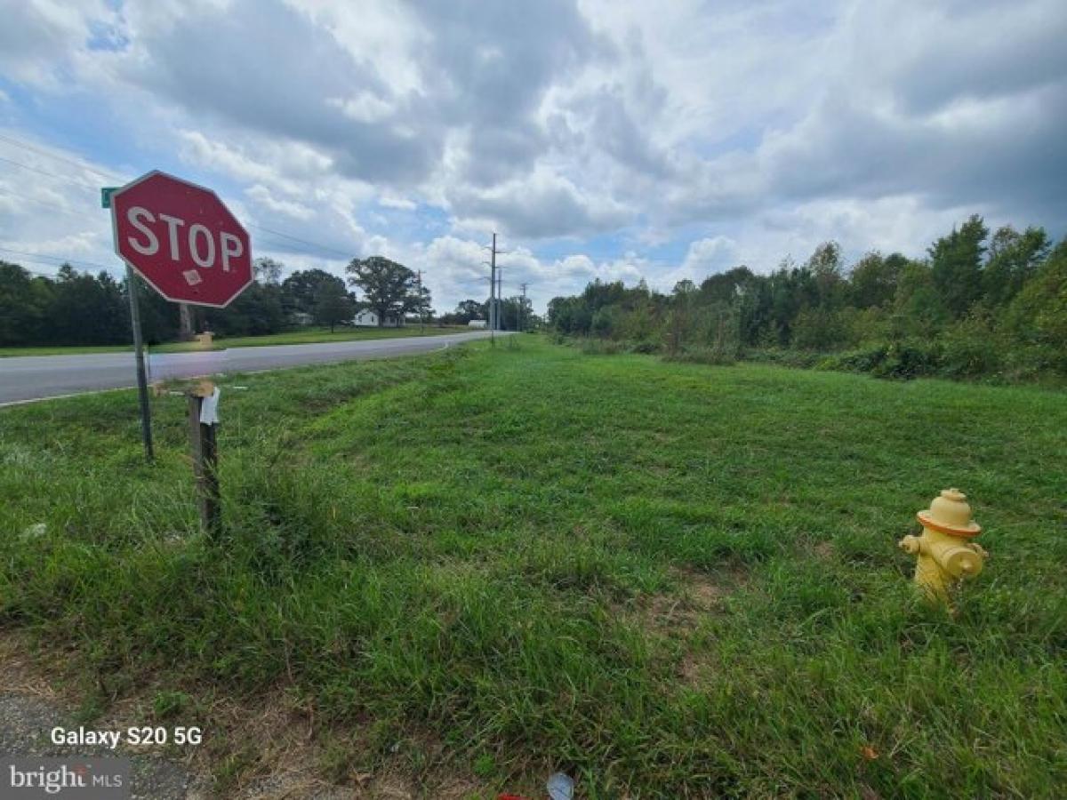 Picture of Residential Land For Sale in Mechanicsville, Maryland, United States