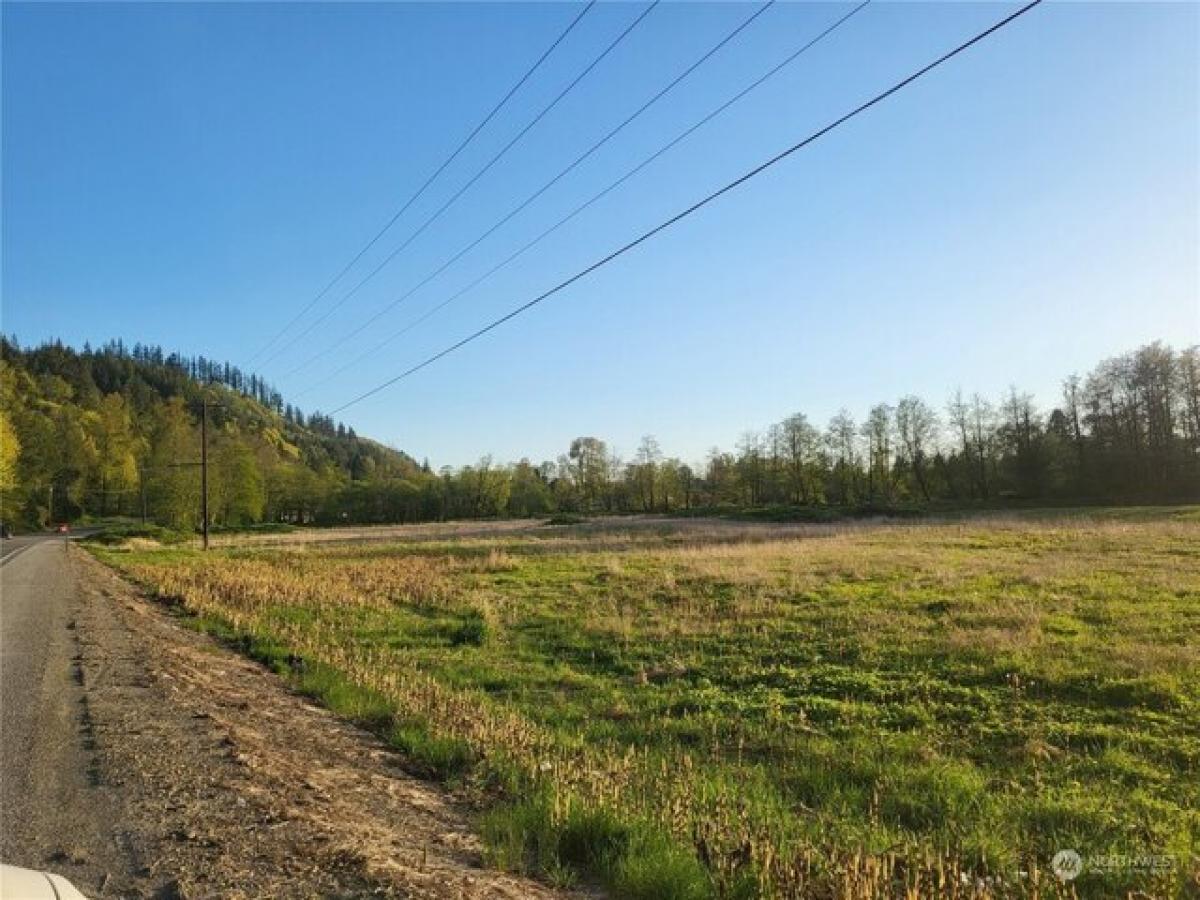 Picture of Residential Land For Sale in Arlington, Washington, United States