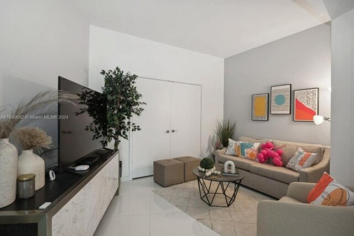 Picture of Home For Rent in Miami, Florida, United States