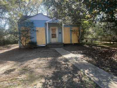 Home For Sale in Jackson, Mississippi