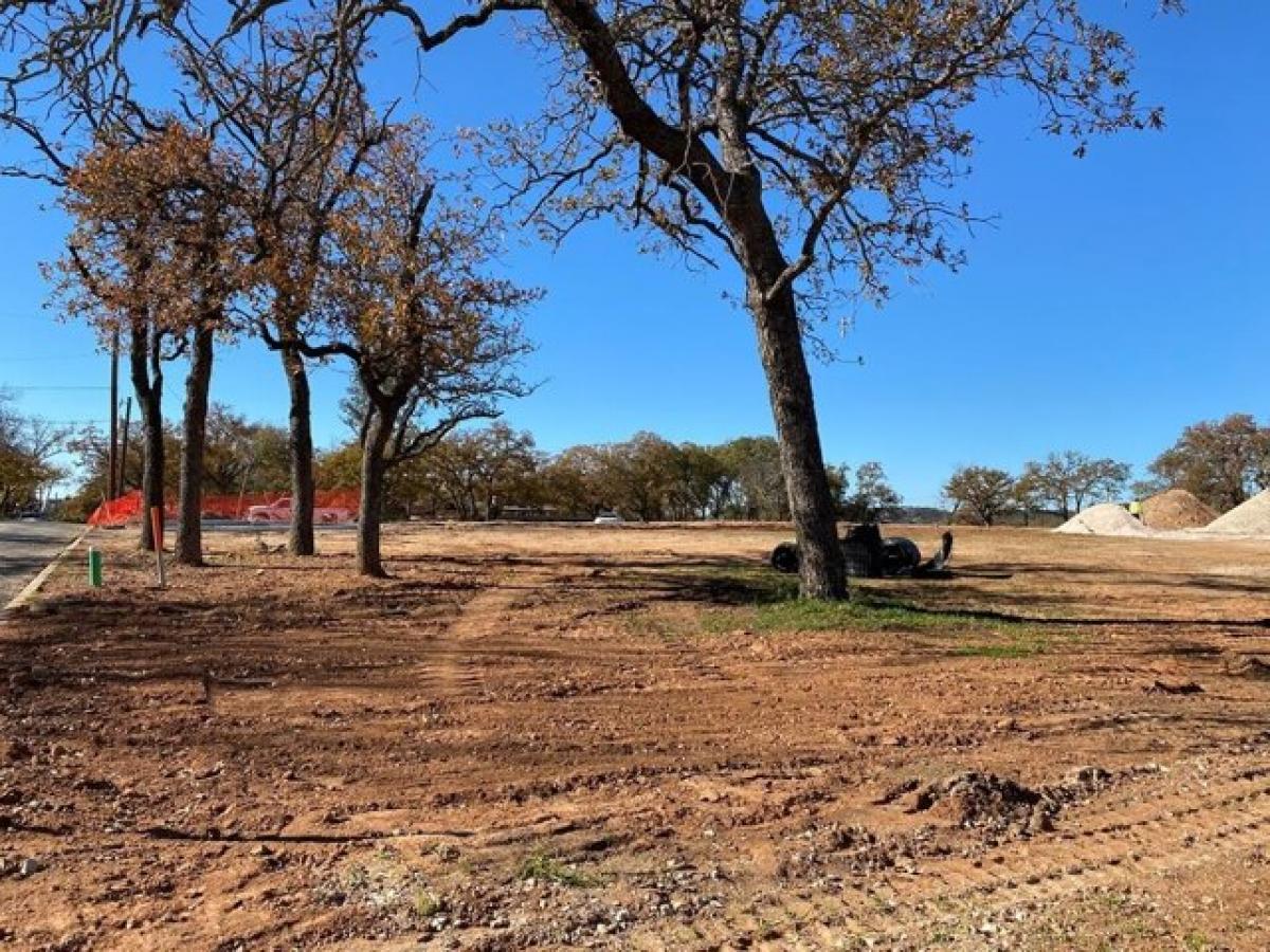 Picture of Residential Land For Sale in Fredericksburg, Texas, United States