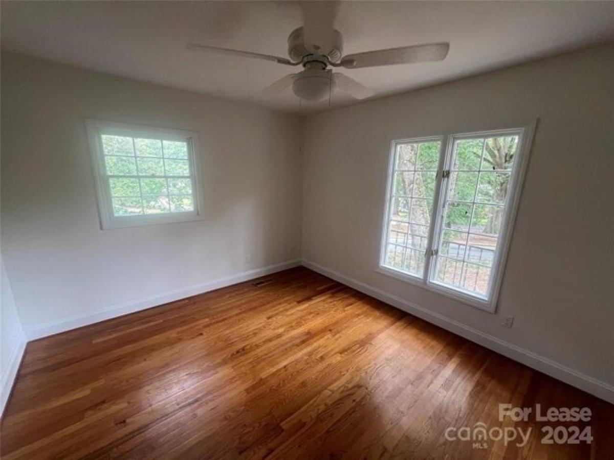 Picture of Home For Rent in Charlotte, North Carolina, United States