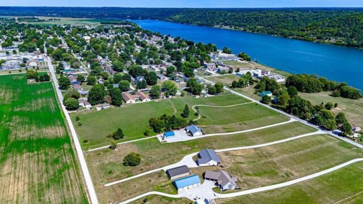 Picture of Residential Land For Sale in Rising Sun, Indiana, United States