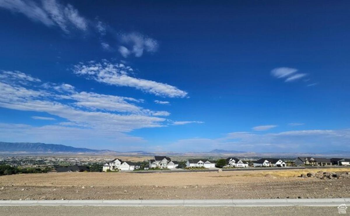 Picture of Residential Land For Sale in Hyde Park, Utah, United States