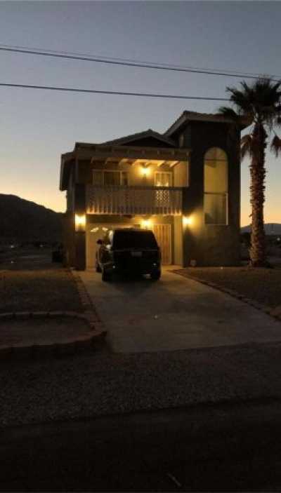 Home For Sale in Thermal, California