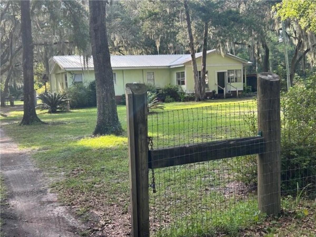 Picture of Home For Sale in Darien, Georgia, United States