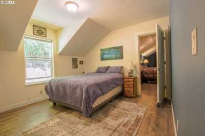 Home For Sale in Florence, Oregon