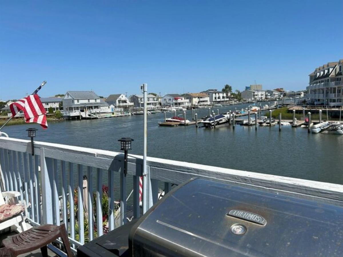 Picture of Home For Sale in Atlantic City, New Jersey, United States