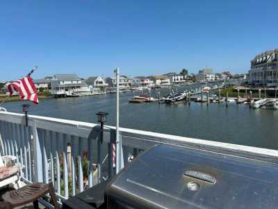 Home For Sale in Atlantic City, New Jersey