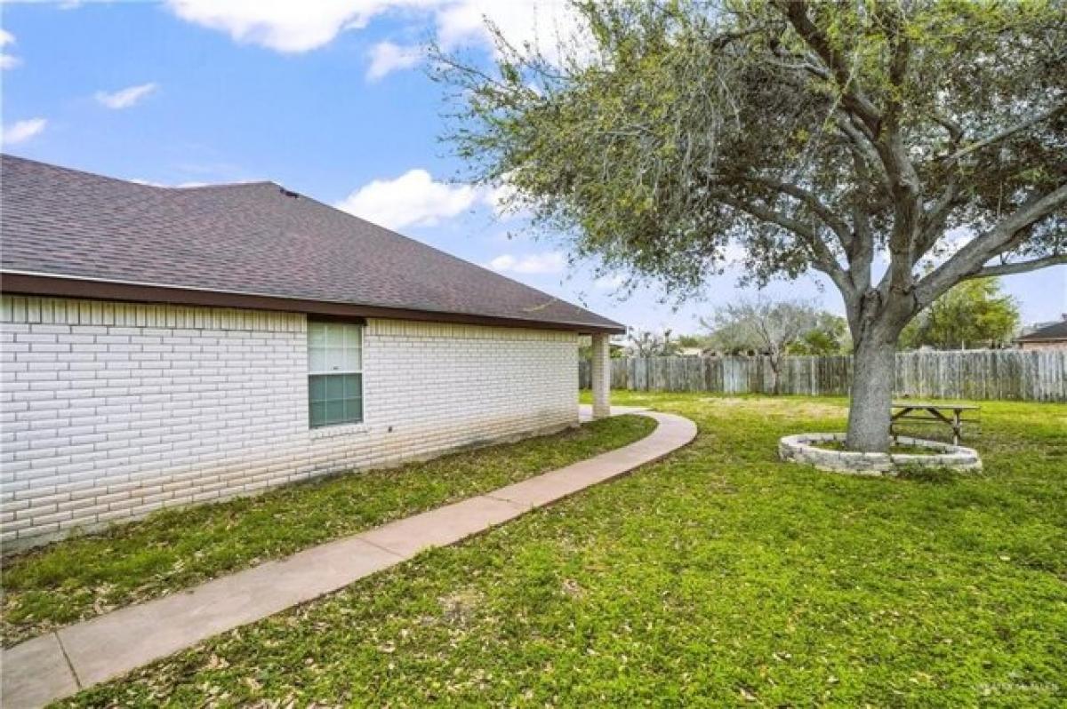 Picture of Home For Sale in Mission, Texas, United States