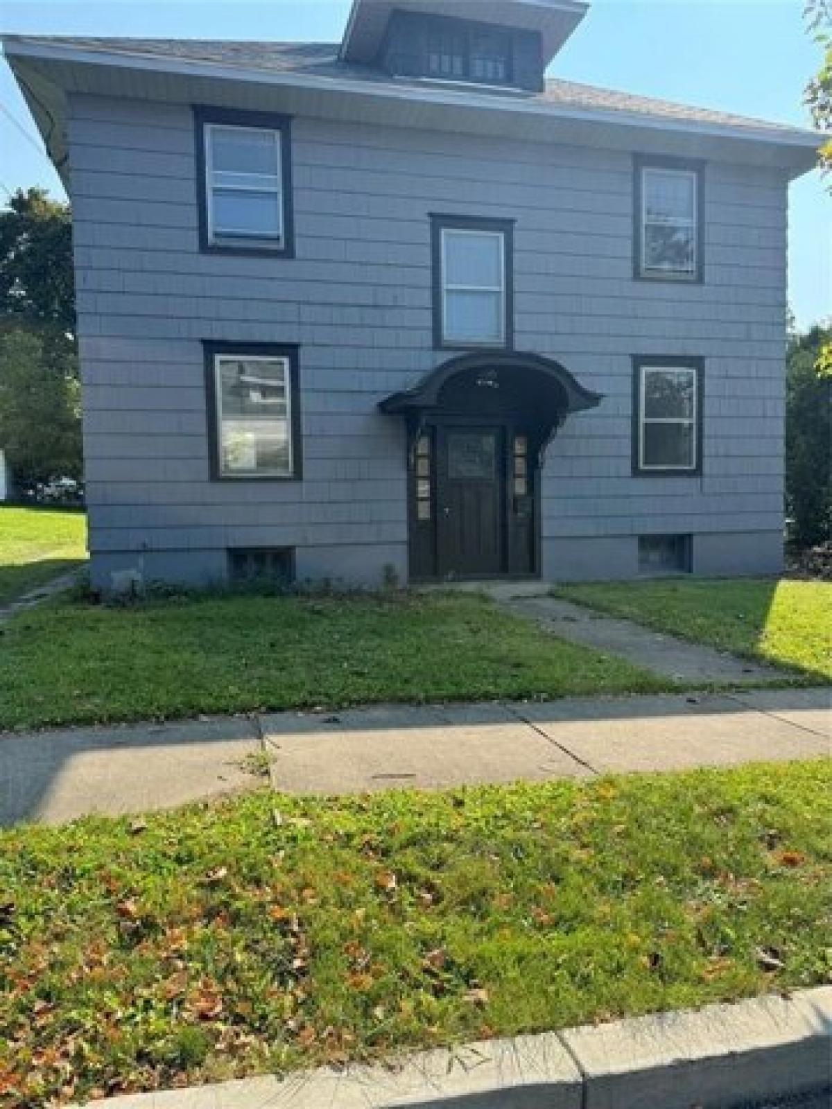 Picture of Home For Sale in Binghamton, New York, United States