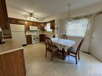 Home For Sale in Warren, Michigan