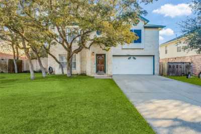 Home For Rent in Cedar Park, Texas