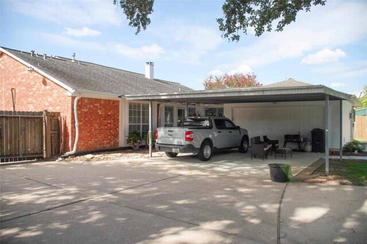 Picture of Home For Sale in La Porte, Texas, United States