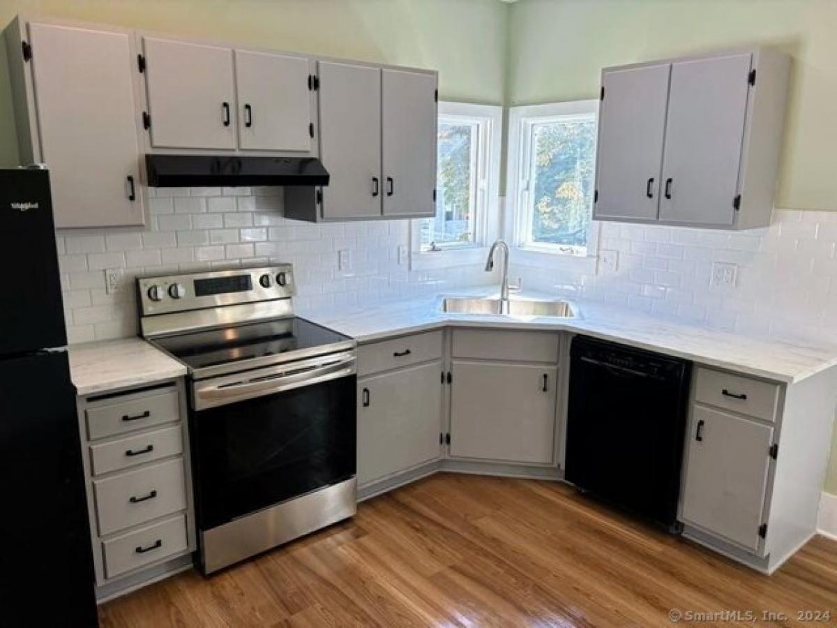 Picture of Apartment For Rent in Deep River, Connecticut, United States