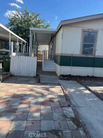 Home For Sale in Palmdale, California