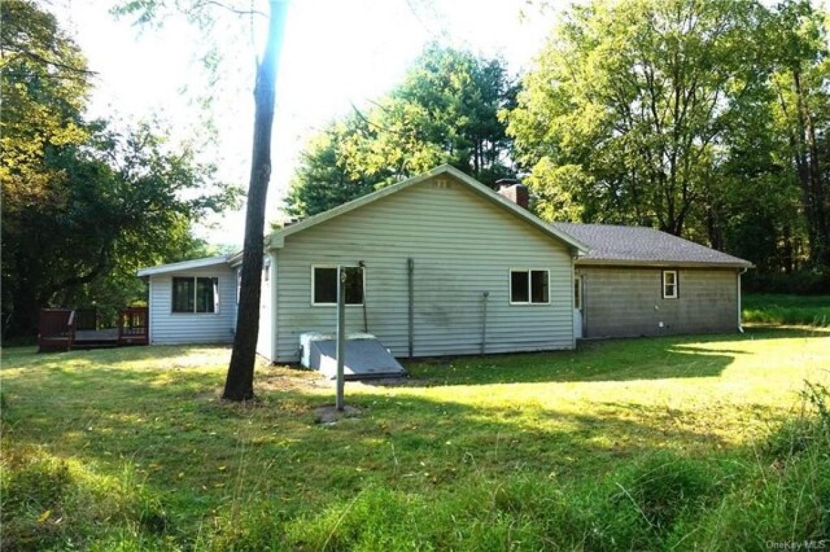 Picture of Home For Sale in Saugerties, New York, United States