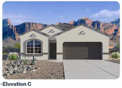 Home For Sale in Buckeye, Arizona