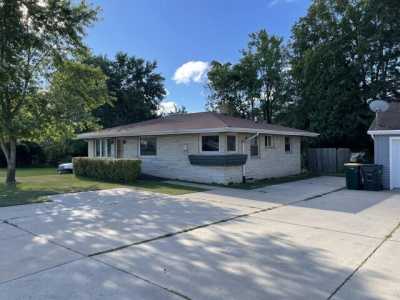 Home For Sale in West Bend, Wisconsin